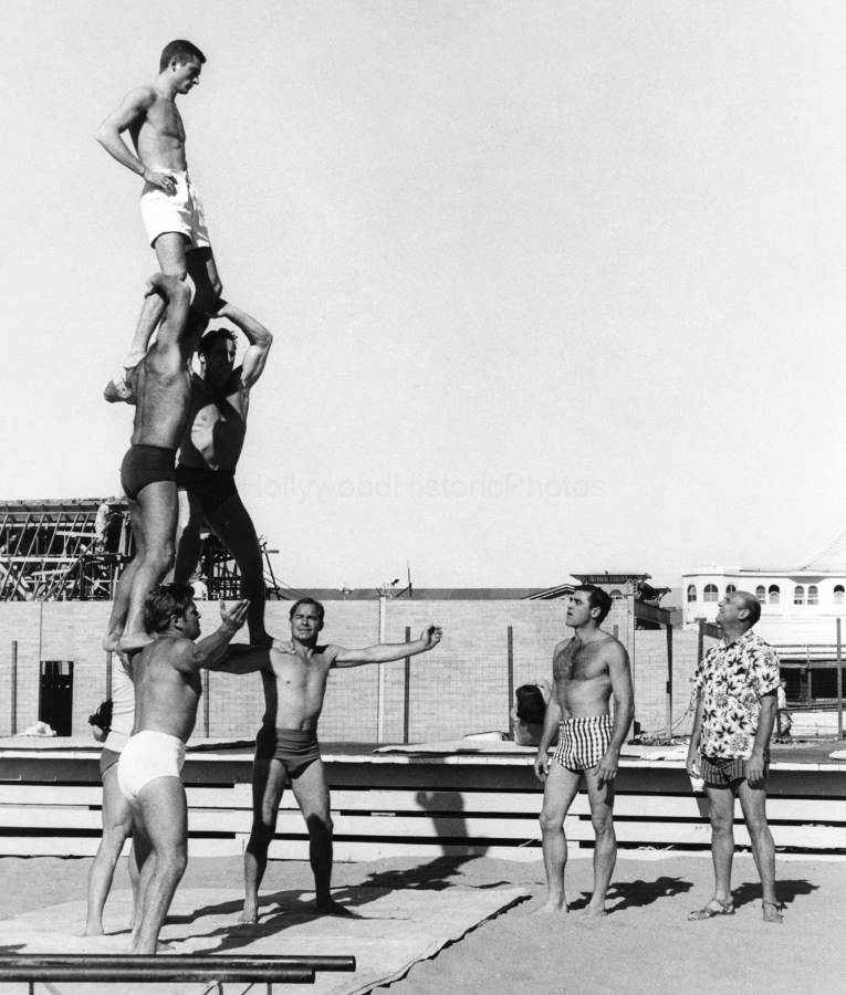 Muscle Beach 1959 WM.jpg